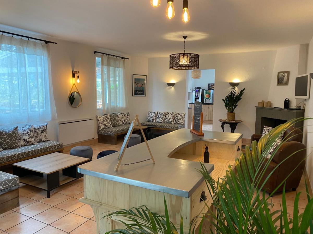 Logis Hotel Emeraude Des Bois Mimizan-Plage Esterno foto